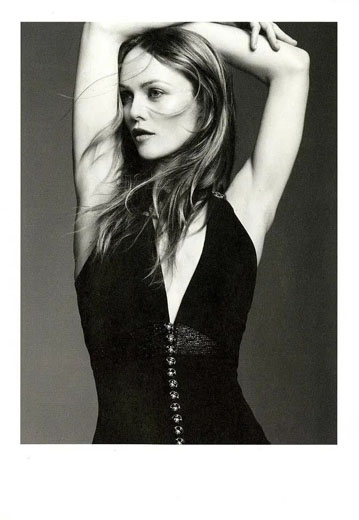 凡妮莎&middot;帕拉迪斯黑白写真照片