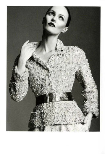 凡妮莎&middot;帕拉迪斯黑白写真照片